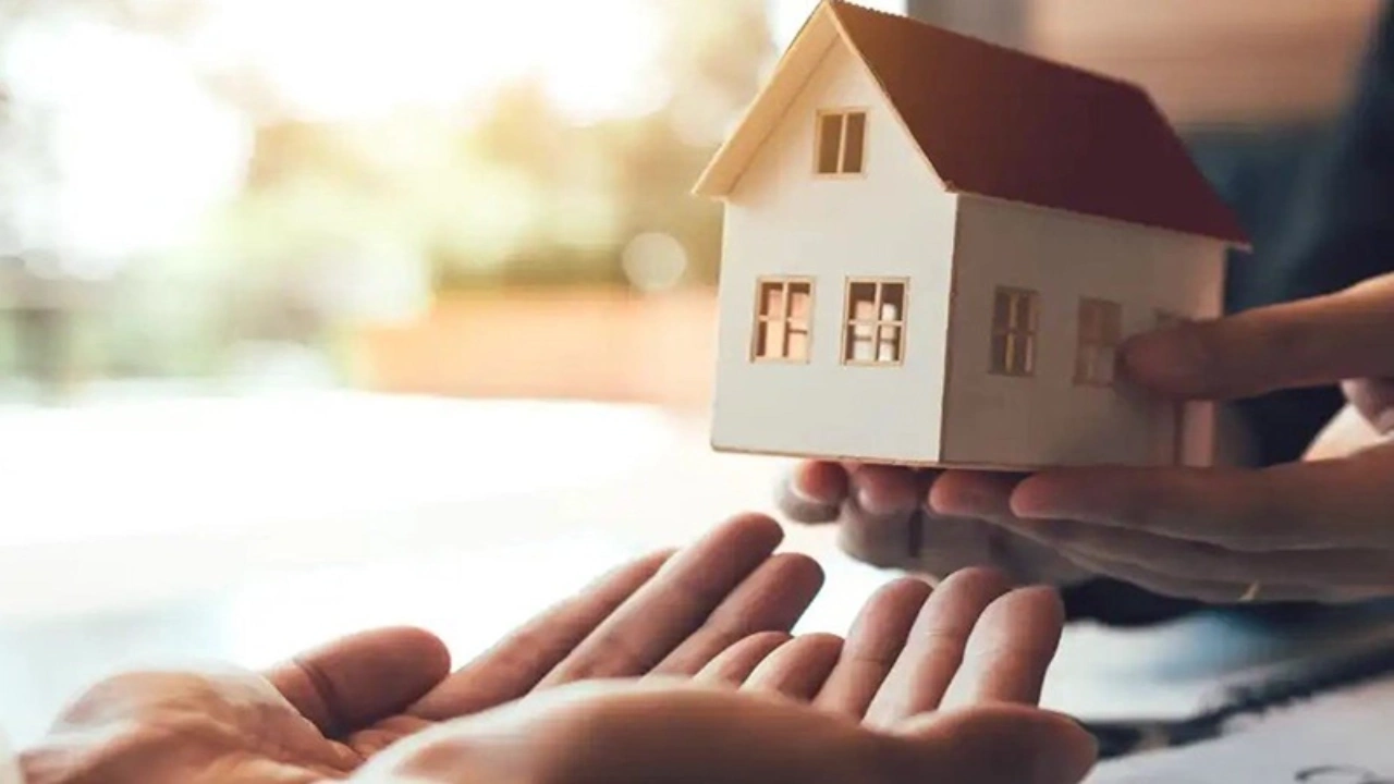 اعتبار هبه نامه عادی بین پدر و فرزند بعد از فوت-دادگران حامی