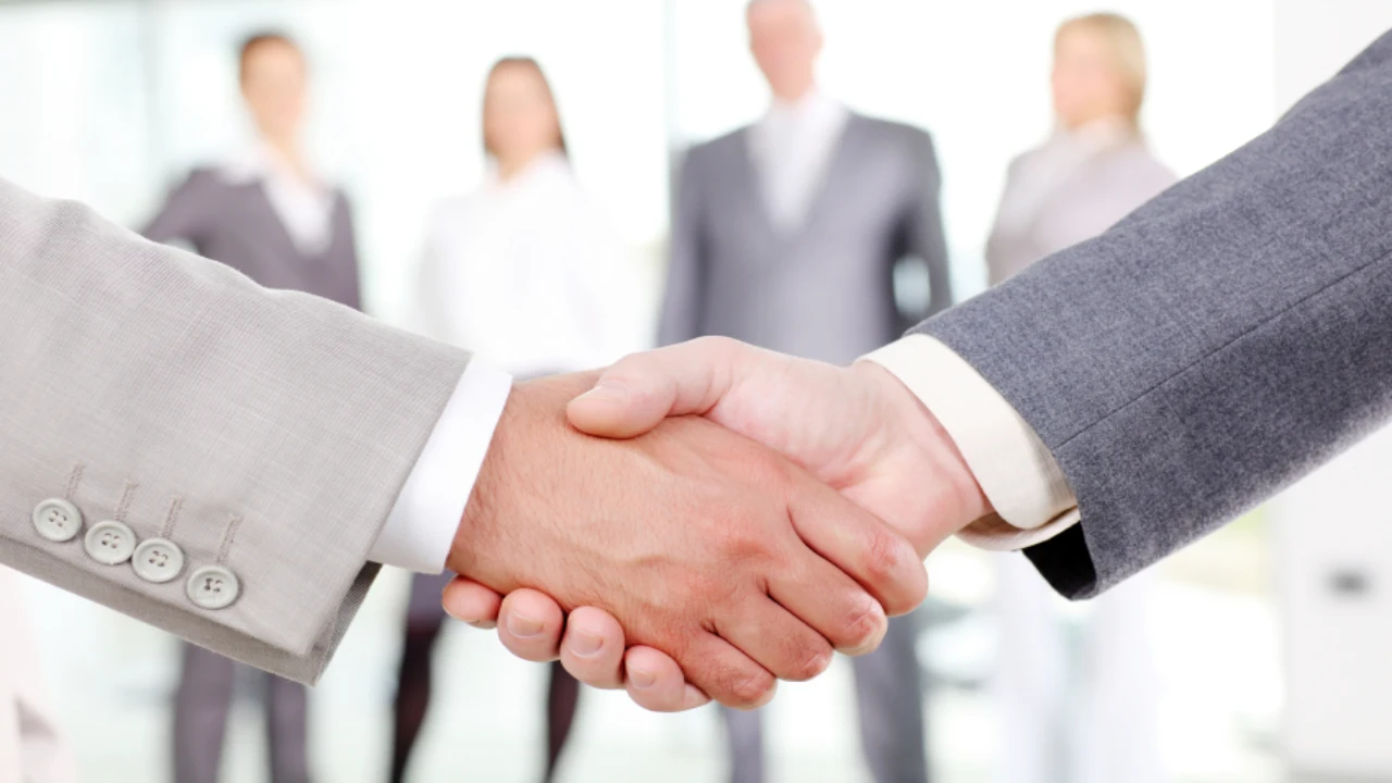 تخفیف مجازات جرم سرقت با رضایت شاکی-دادگران حامی