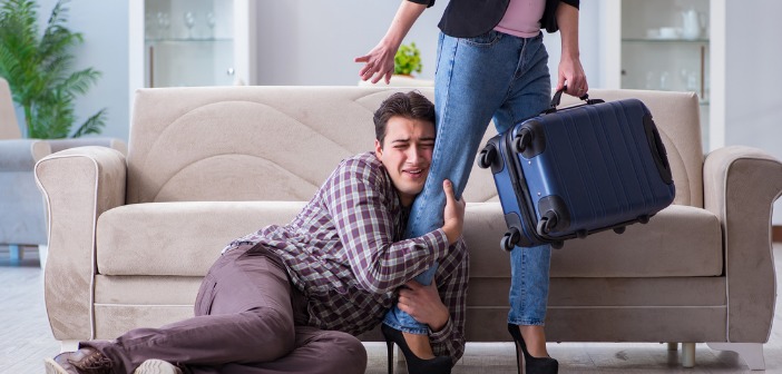 ترک منزل شوهر و نشوز