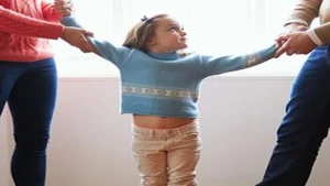 نکات حقوقی حضانت و نگهداری فرزند-دادگران حامی