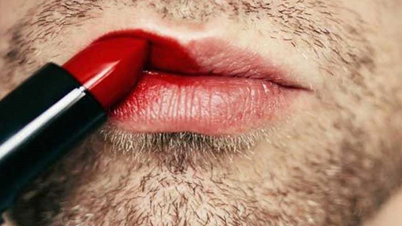 دلایل تغییر جنسیت-دادگران حامی