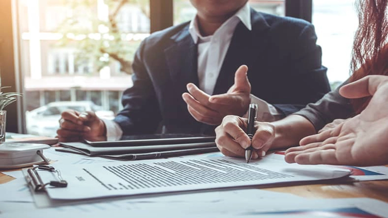 وکیل الزام به سند-دادگران حامی