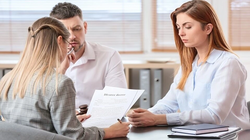 راههای طلاق زن-دادگران حامی