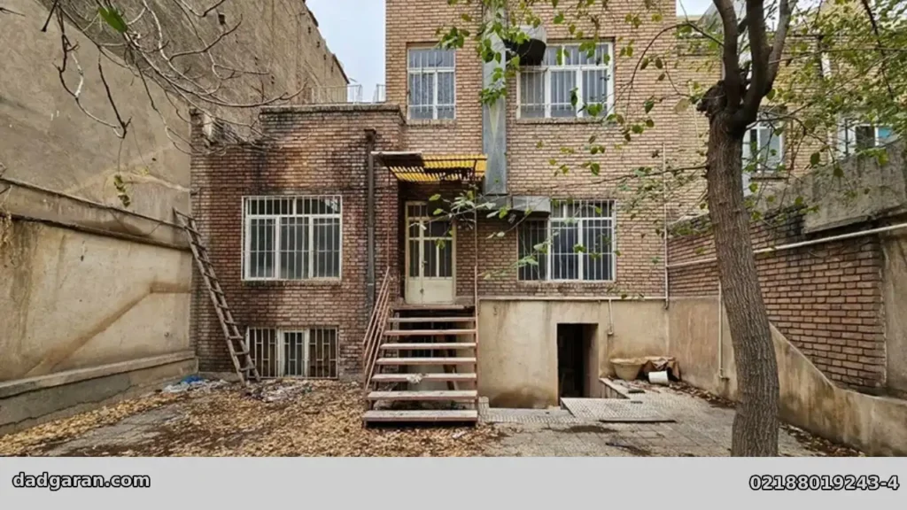 ساخت و ساز ملک کلنگی پدر-دادگران حامی