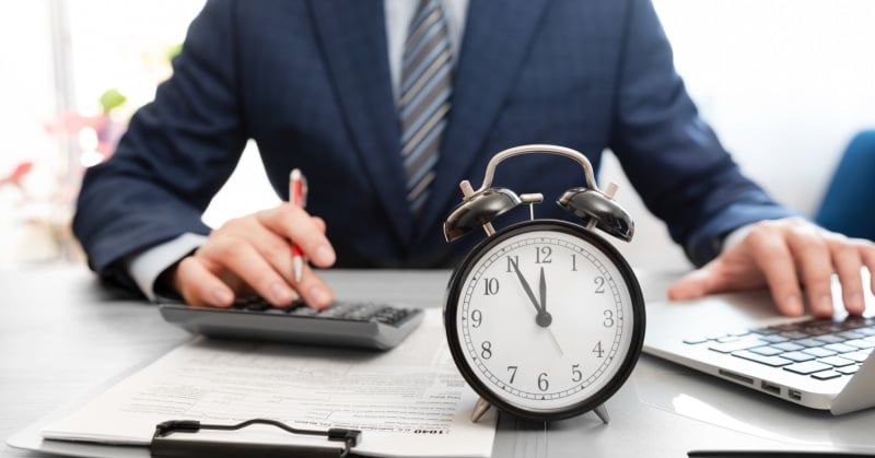 تاخیر قراردادی