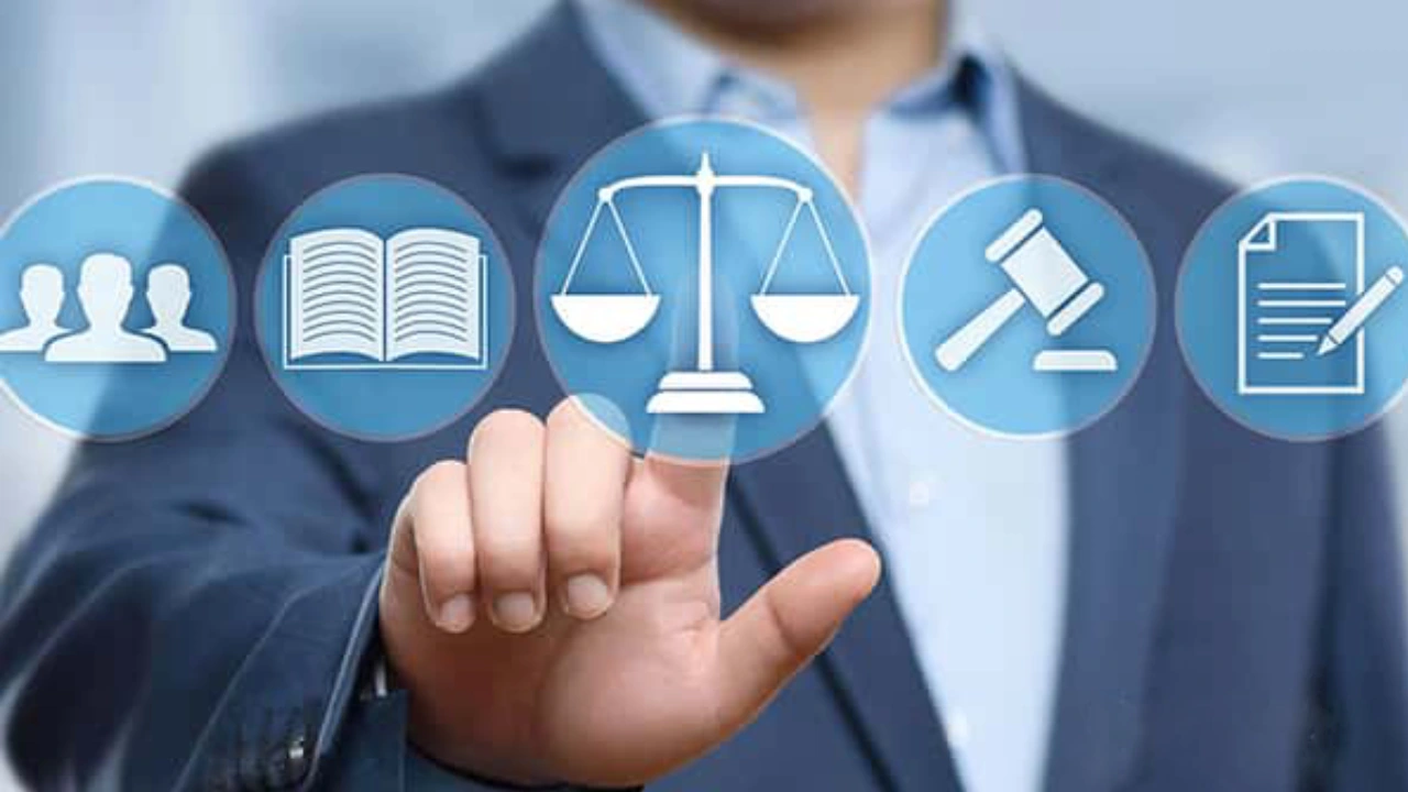 تماس با وکیل آنلاین-دادگران حامی